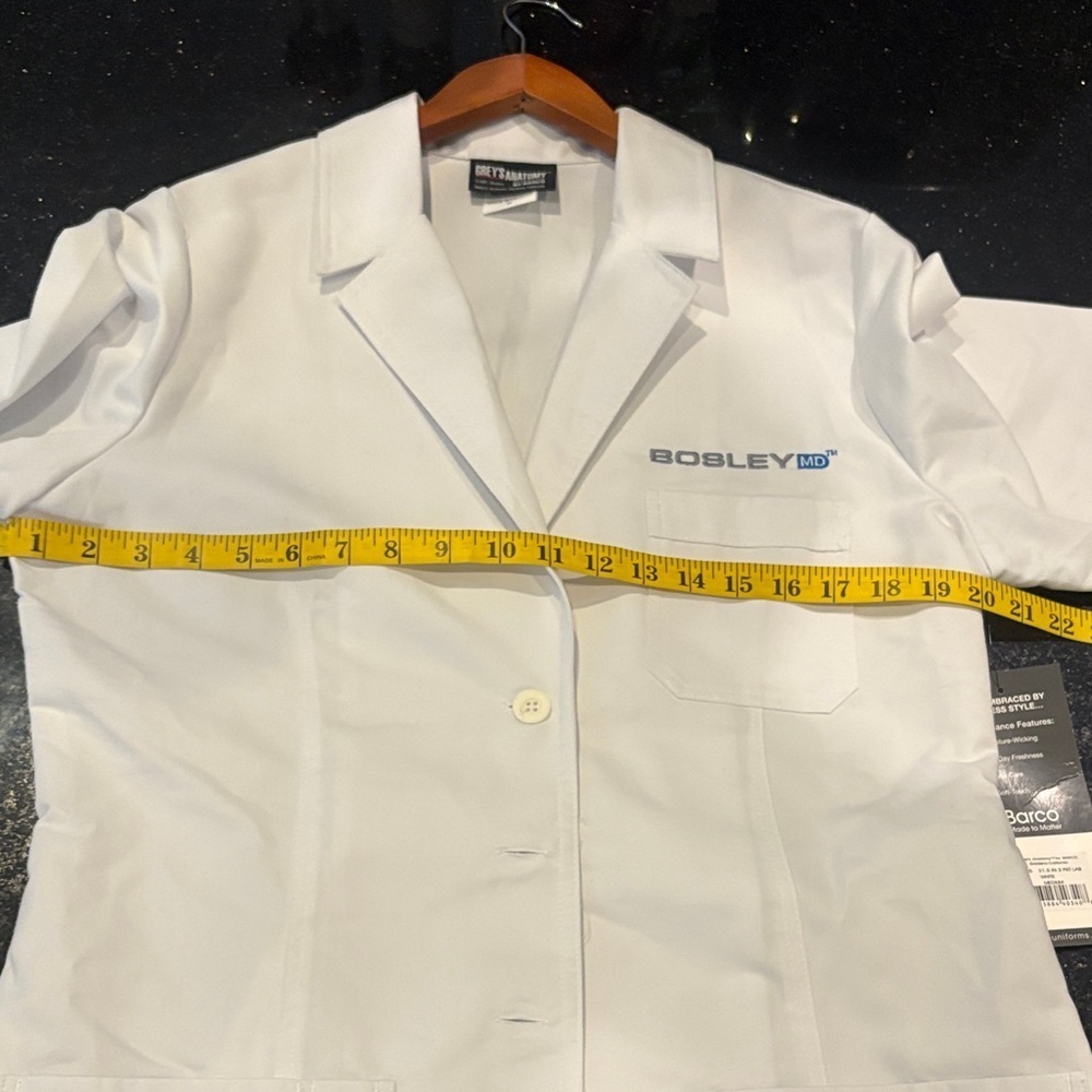Barco Uniforms Grey’s Anatomy Professional Wear Woman’s Lab Coat NWT - Picture 7 of 9